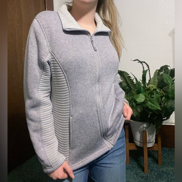 Time and Tru polyester grey jacket - Picture 2 of 5